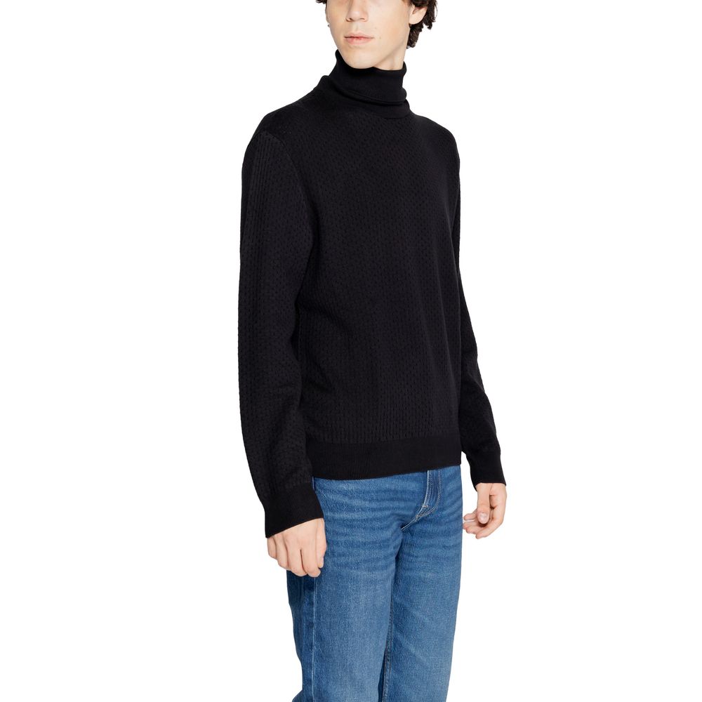 Dolcevita in cotone nero