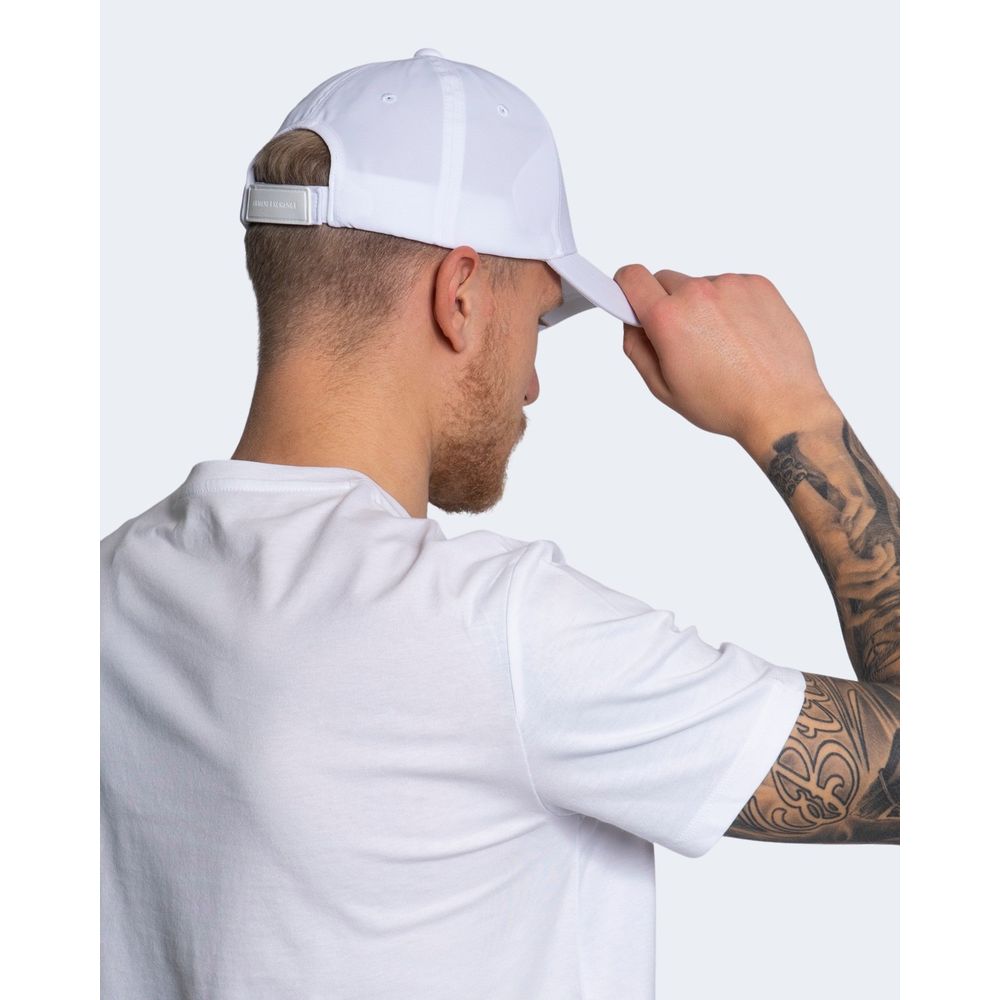 Cappello da baseball con berretti in cotone bianco