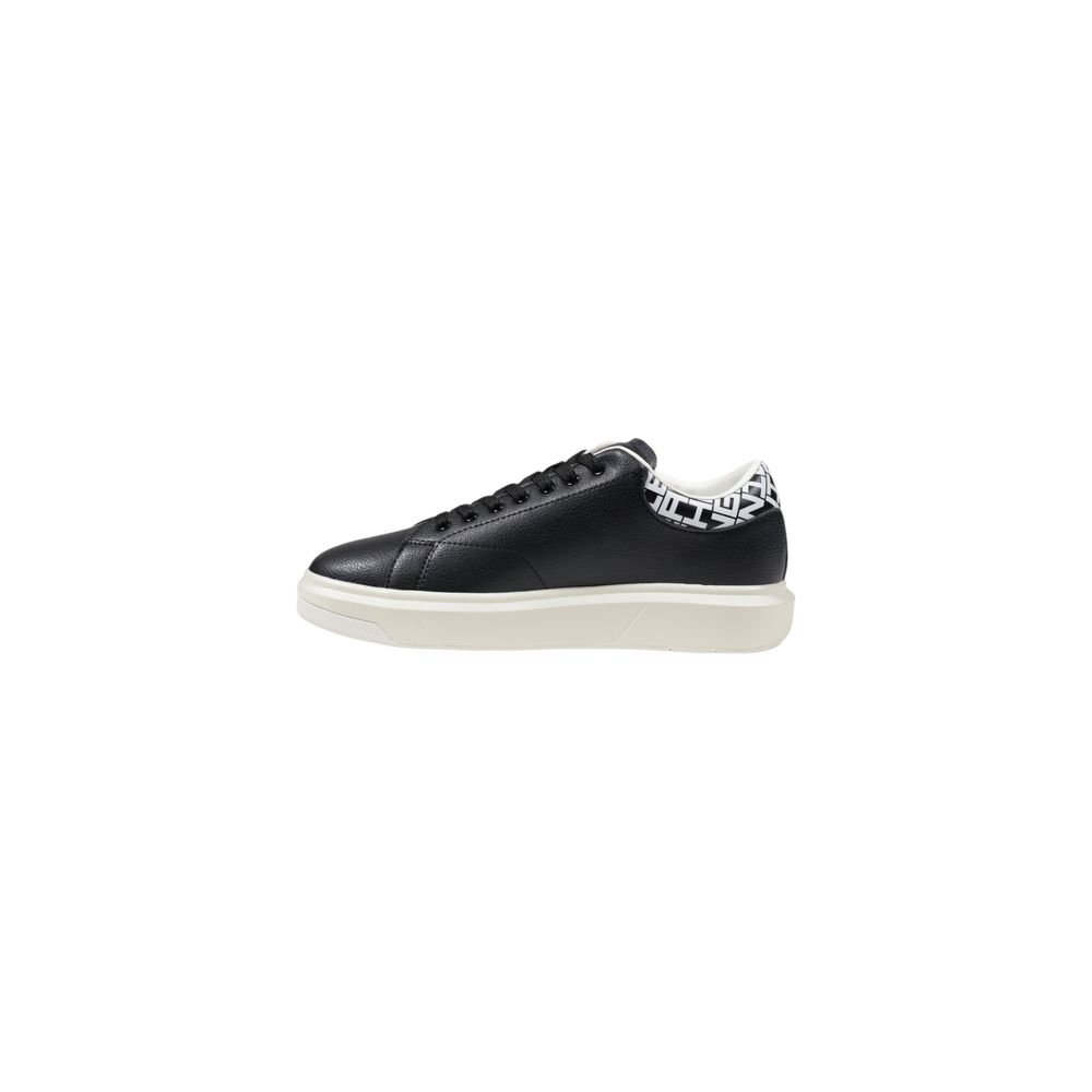 Sneaker in pelle bianca e nera