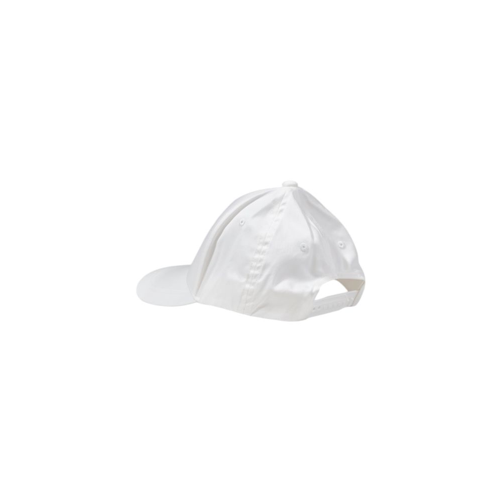 Cappello da baseball con berretti in cotone bianco