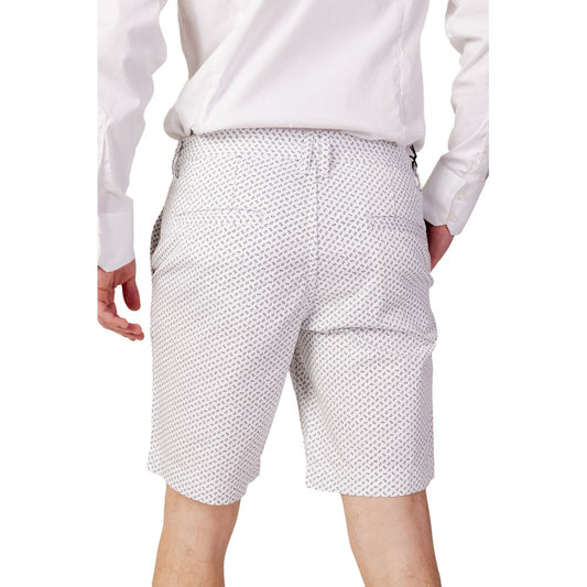 Bermuda di cotone bianco