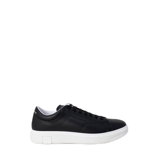 Sneaker in pelle nera