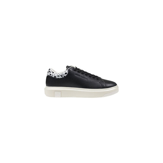 Sneaker in pelle bianca e nera